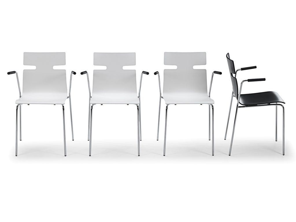 Billede af WHISPER stole med armlæn - Lak Hvid - 5